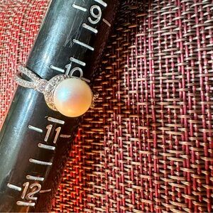 Fragrant Jewels Pearl and Silver Ring